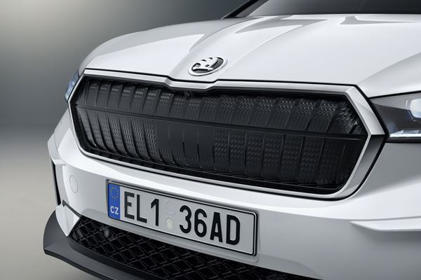 Le SUV électrique de taille intermédiaire Skoda Enyaq iV en approche