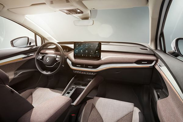 Le SUV électrique de taille intermédiaire Skoda Enyaq iV en approche