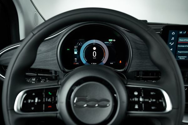 La Fiat 500 électrique se décline en deux niveaux de puissance