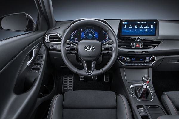Le break Hyundai i30 SW restylé adopte un design plus aérodynamique