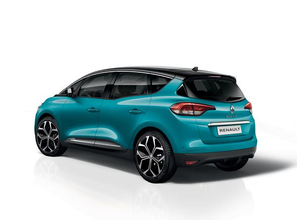 Le Renault Scenic s’offre un design très légèrement rafraichi