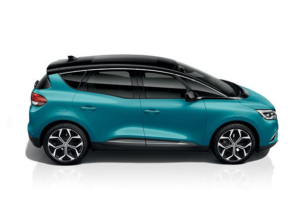 Le Renault Scenic s’offre un design très légèrement rafraichi