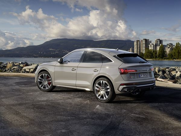 L'Audi SQ5 Sportback TDI à moteur 3L V6 diesel développe une puissance de 341 ch