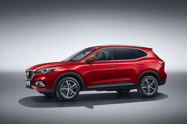 Le SUV hybride rechargeable MG EHS affiche une autonomie électrique de 52 km