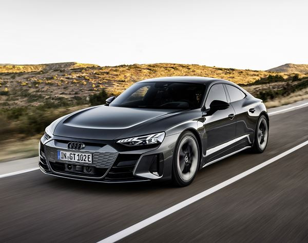 Le coupé quatre portes Audi RS e-tron GT réalise le zéro à 100 km/h en 3,3 secondes
