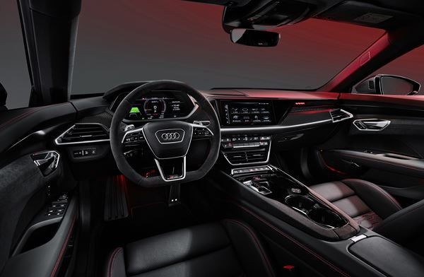 Le coupé quatre portes Audi RS e-tron GT réalise le zéro à 100 km/h en 3,3 secondes