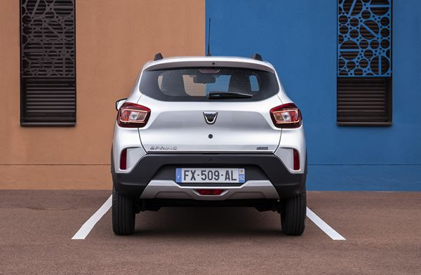 Dacia Spring: une mini-citadine électrique accessible d'une autonomie de 230 km