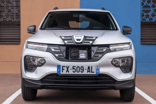Dacia Spring: une mini-citadine électrique accessible d'une autonomie de 230 km