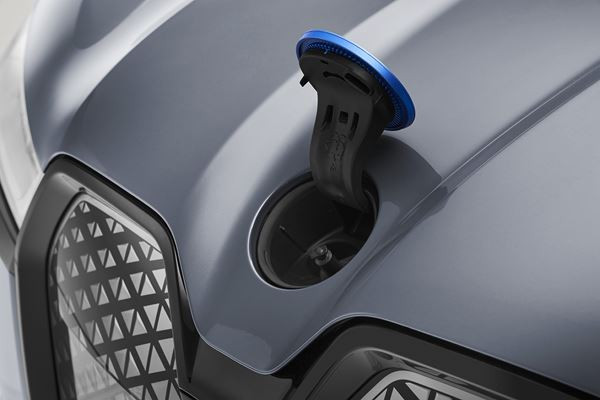 Le grand SAV BMW iX électrique est basé sur un arsenal technologique évolutif