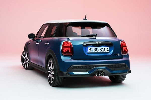 La Mini 5 portes s'offre une légère mise à jour