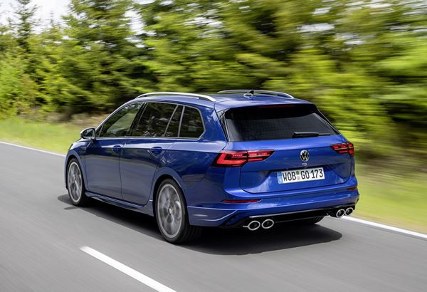 Le break Volkswagen Golf R SW 2.0 litres TSI débite une puissance de 320 ch