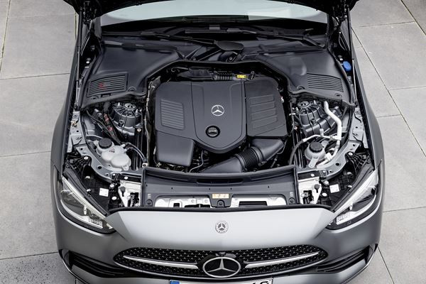 La Mercedes-Benz Classe C embarque les équipements high-tech de la Classe S
