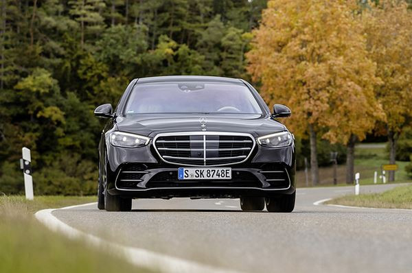 La Mercedes Classe S plug-in hybrid affiche une autonomie électrique de plus de 100 km