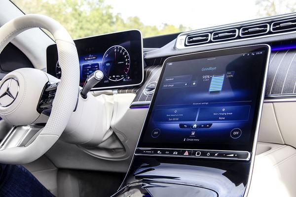 La Mercedes Classe S plug-in hybrid affiche une autonomie électrique de plus de 100 km