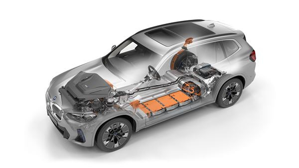 La BMW iX3 électrique s'offre un léger rafraichissement