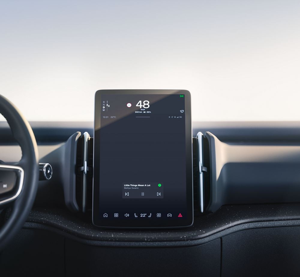 Le petit SUV électrique Volvo EX30 incarne toutes les valeurs de la marque suédoise