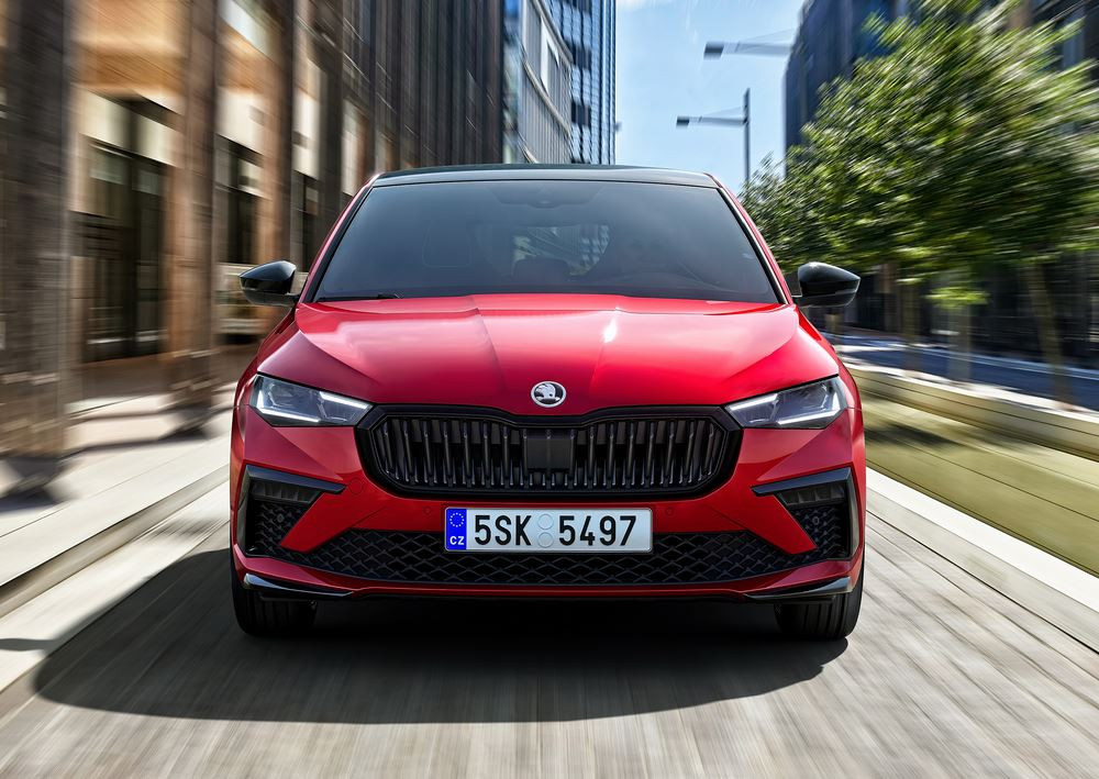 La berline compacte à hayon Skoda Scala mise à jour en approche