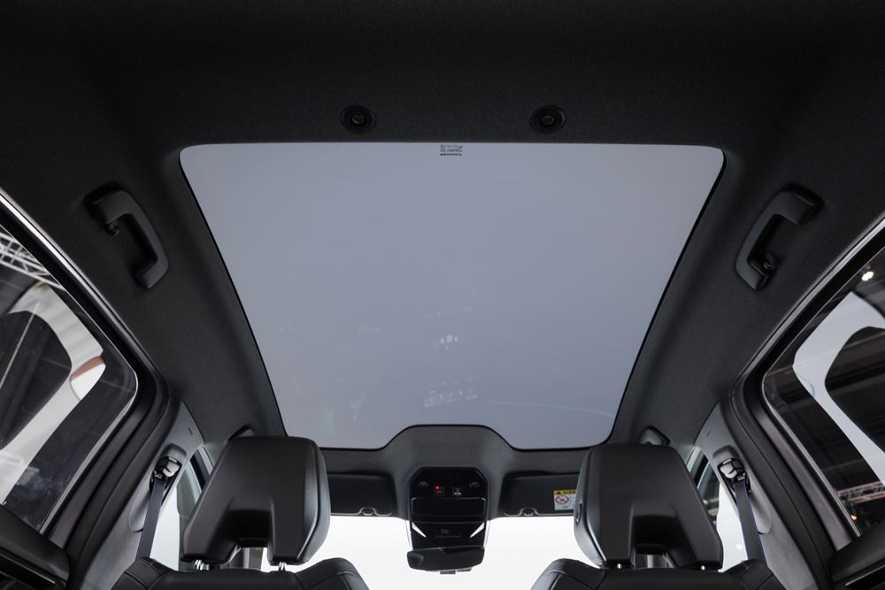 Le SUV coupé Rafale porte-étendard de la marque Renault en approche