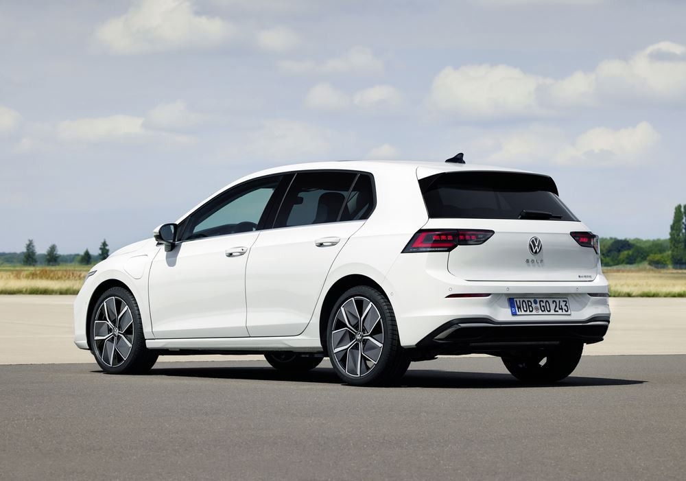 La Volkswagen Golf restylée s'offre de très légères retouches de style