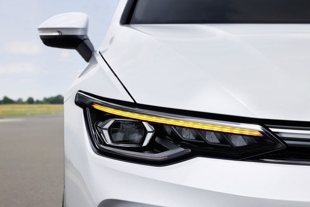 La Volkswagen Golf restylée s'offre de très légères retouches de style