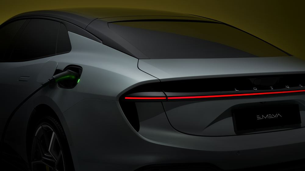 L'Hyper-GT électrique Lotus Emeya fait partie des GT électriques les plus rapides au monde