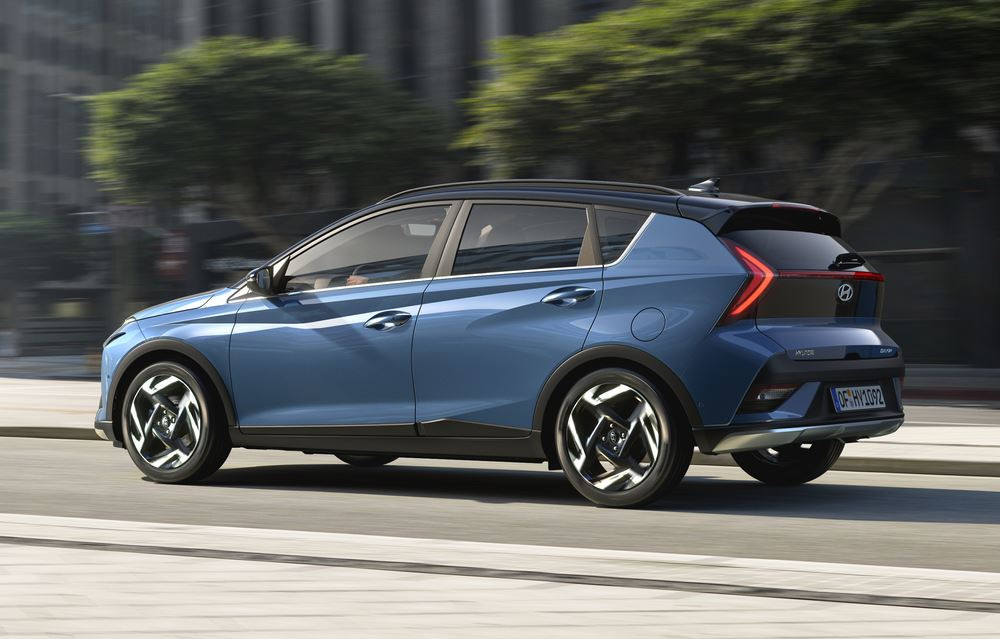 Le petit SUV urbain du segment B Hyundai Bayon actualisé en approche