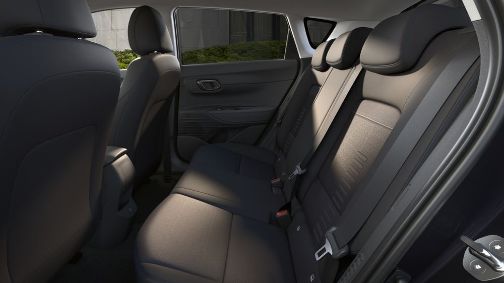 Le petit SUV urbain du segment B Hyundai Bayon actualisé en approche