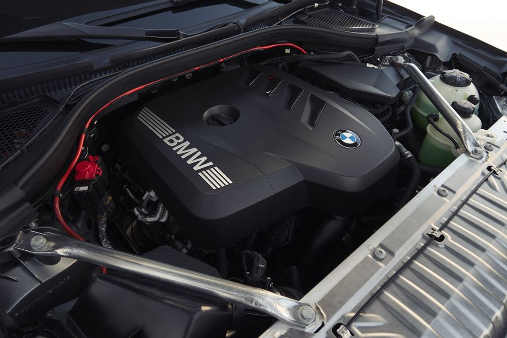 La quatrième génération du SAV BMW X3 affiche un design monolithique