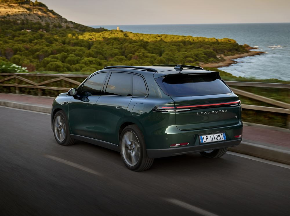 Leapmotor C10 : un SUV électrique chinois du segment D doté d'une autonomie de 420 km