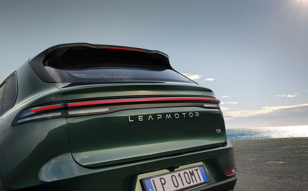 Leapmotor C10 : un SUV électrique chinois du segment D doté d'une autonomie de 420 km