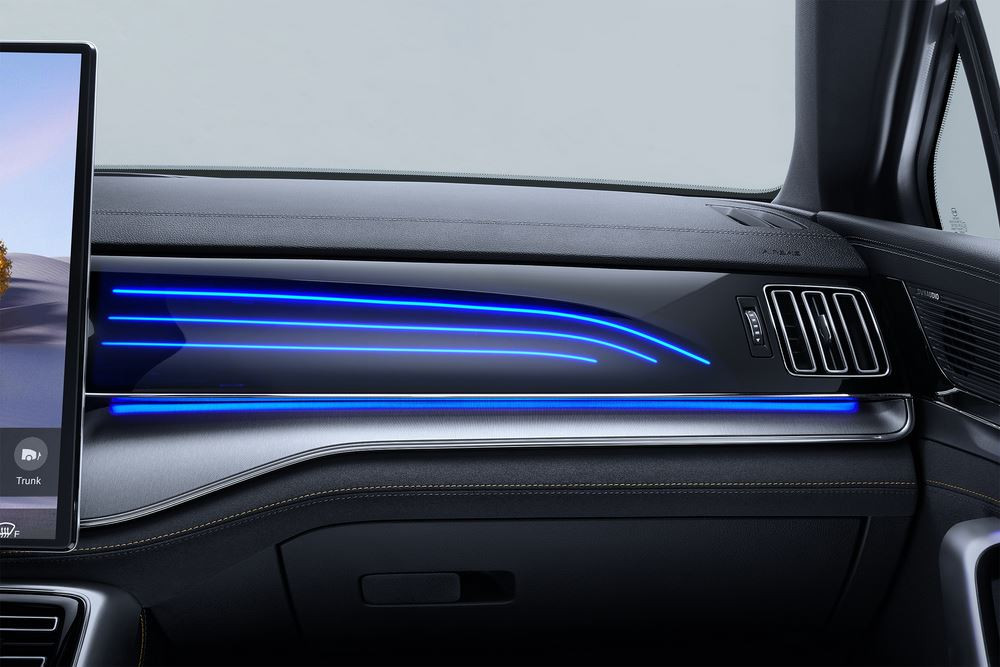 Le SUV électrique 7 places à traction intégrale Byd Tang remodelé revendique une autonomie jusqu'à 530 km