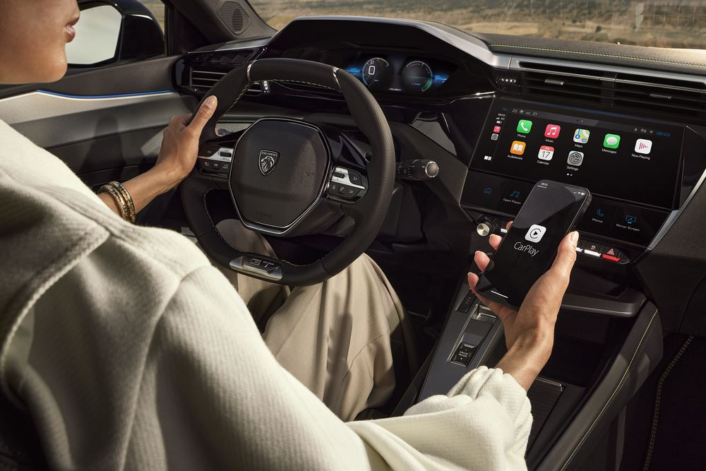 La Peugeot E-408 électrique affiche une autonomie WLTP jusqu'à 453 km