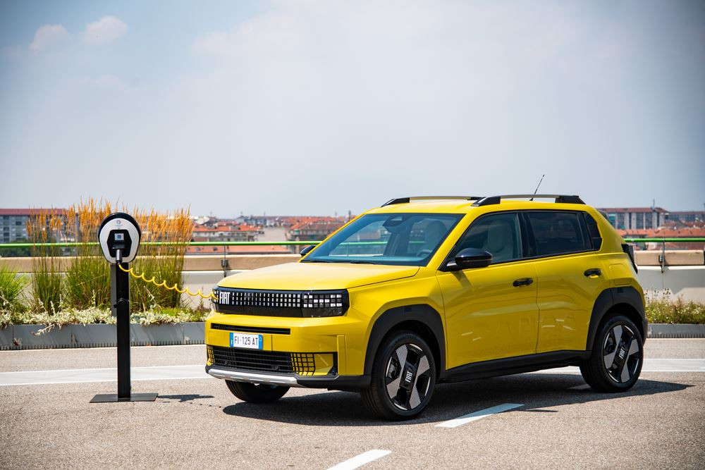 La Fiat Grande Panda électrique revendique une autonomie de 320 km en cycle combiné WLTP