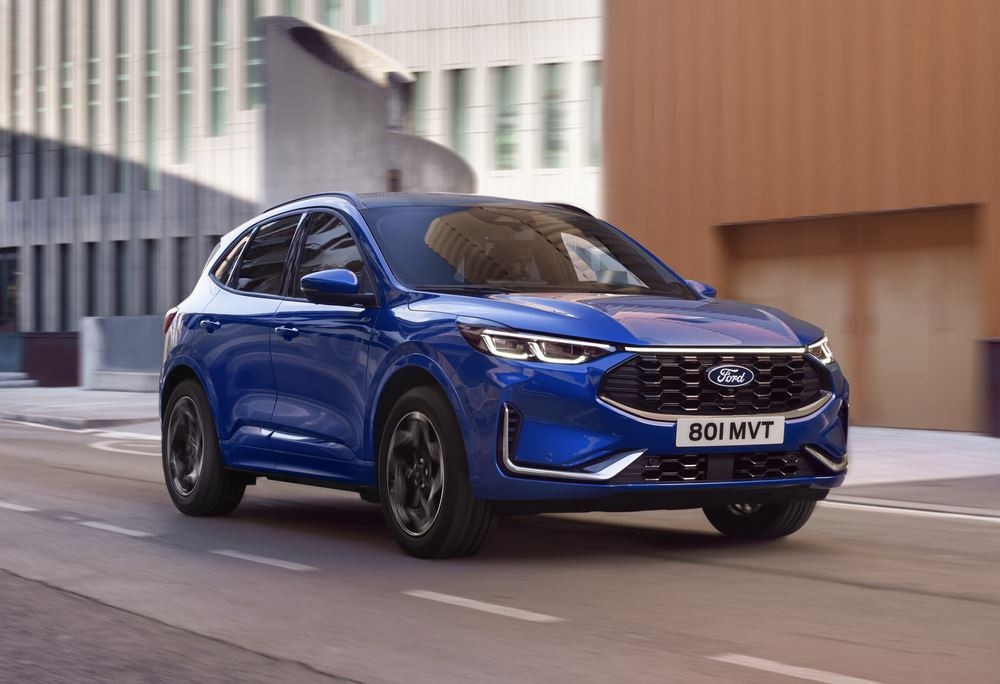 Le SUV de taille intermédiaire Ford Kuga restylé affiche une face avant plus distinctive