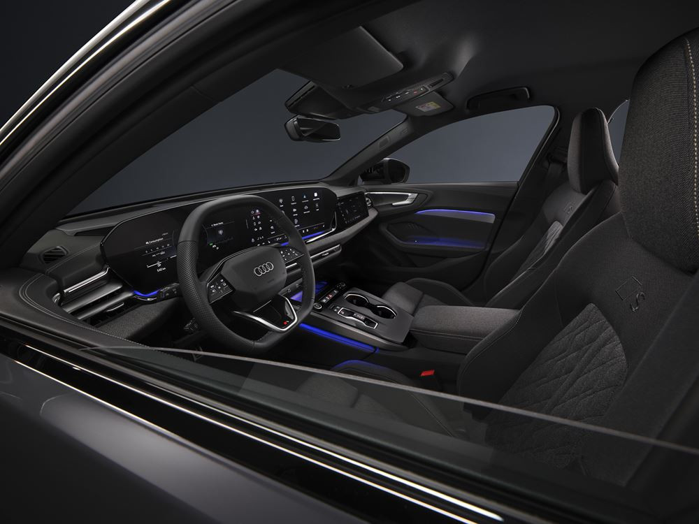 La structure compacte du toit de l'Audi A5 se termine par un hayon court