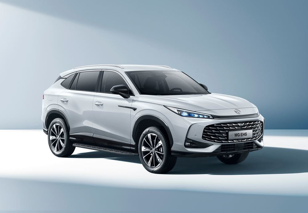 Le SUV familial hybride rechargeable MG EHS affiche un design épuré
