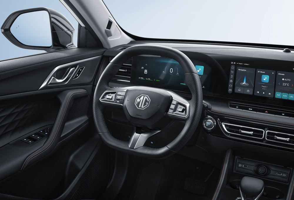Le SUV familial hybride rechargeable MG EHS affiche un design épuré