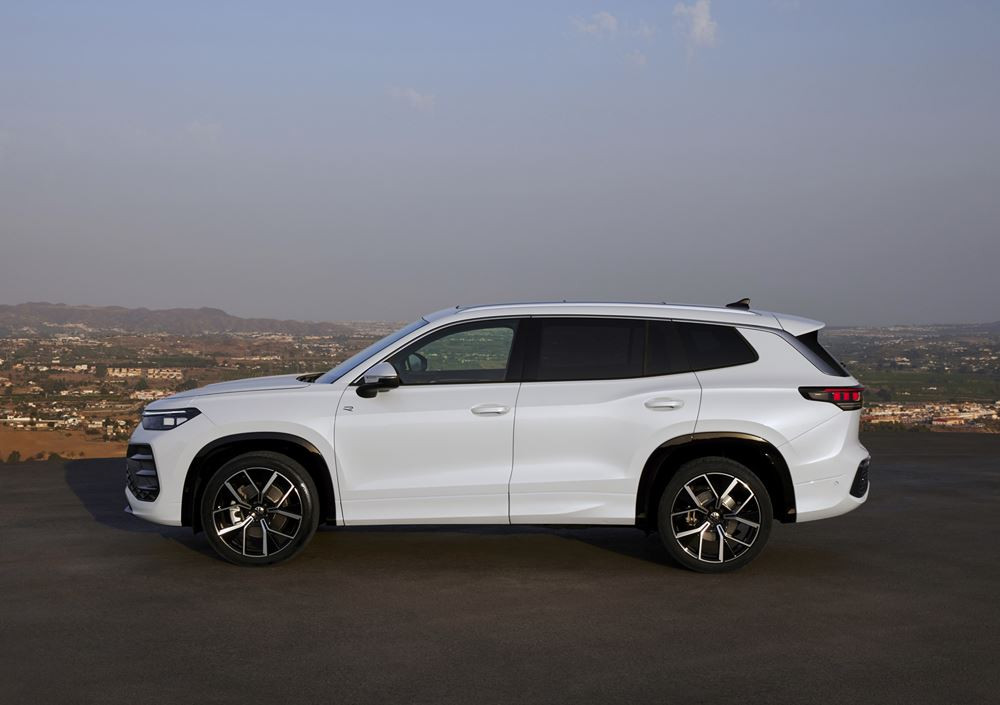 Volkswagen Tayron: un SUV de taille intermédiaire capable d'accueillir jusqu'à sept occupants