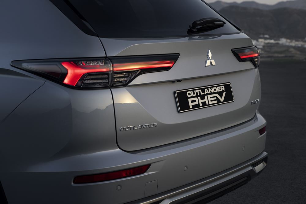 Mitsubishi Outlander: un SUV du segment D hybride rechargeable à l'esprit baroudeur