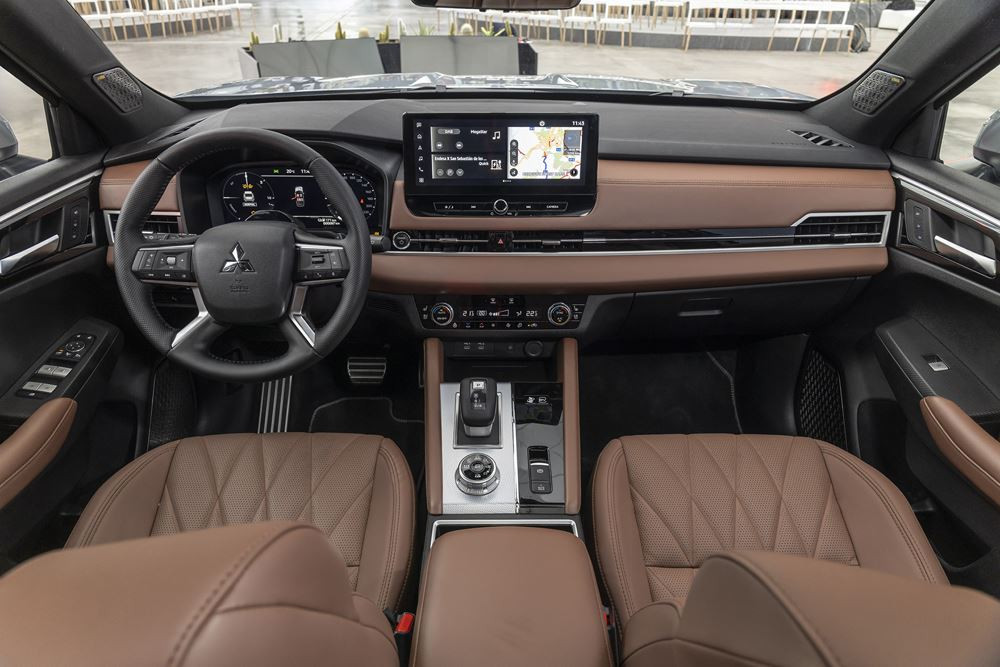 Mitsubishi Outlander: un SUV du segment D hybride rechargeable à l'esprit baroudeur