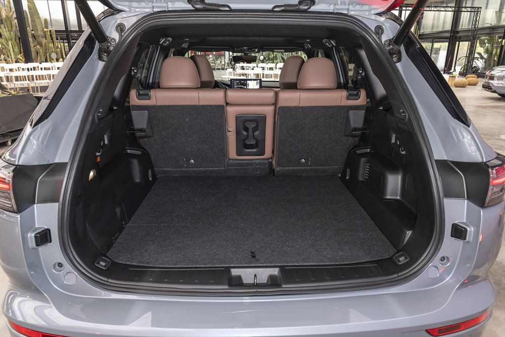 Mitsubishi Outlander: un SUV du segment D hybride rechargeable à l'esprit baroudeur