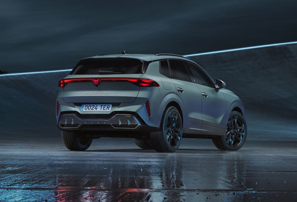 Le SUV Cupra Terramar combine des proportions athlétiques à un design percutant
