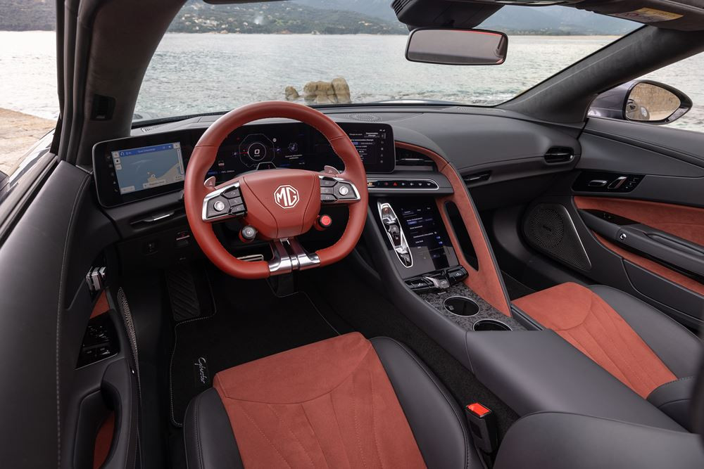 Le roadster sportif électrique Cyberster perpétue la lignée des voitures de sport MG