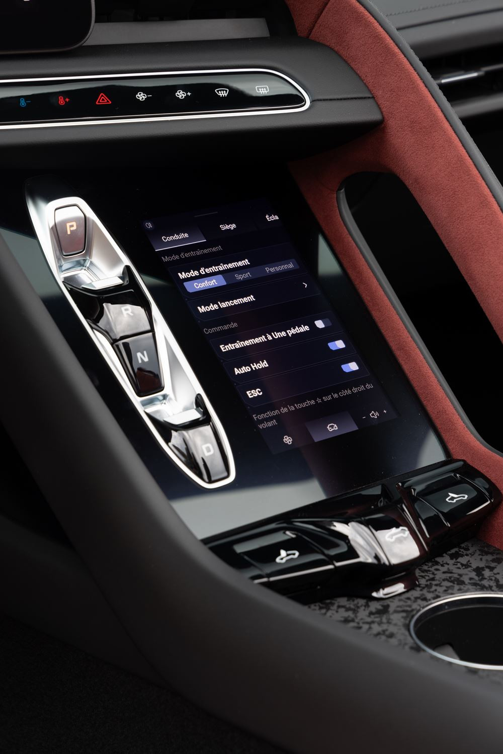 Le roadster sportif électrique Cyberster perpétue la lignée des voitures de sport MG