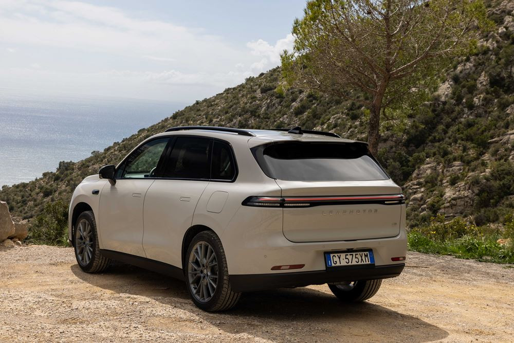 Le SUV du segment D Leapmotor C10 Range Extender affiche des émissions de CO2 de 10 g/km