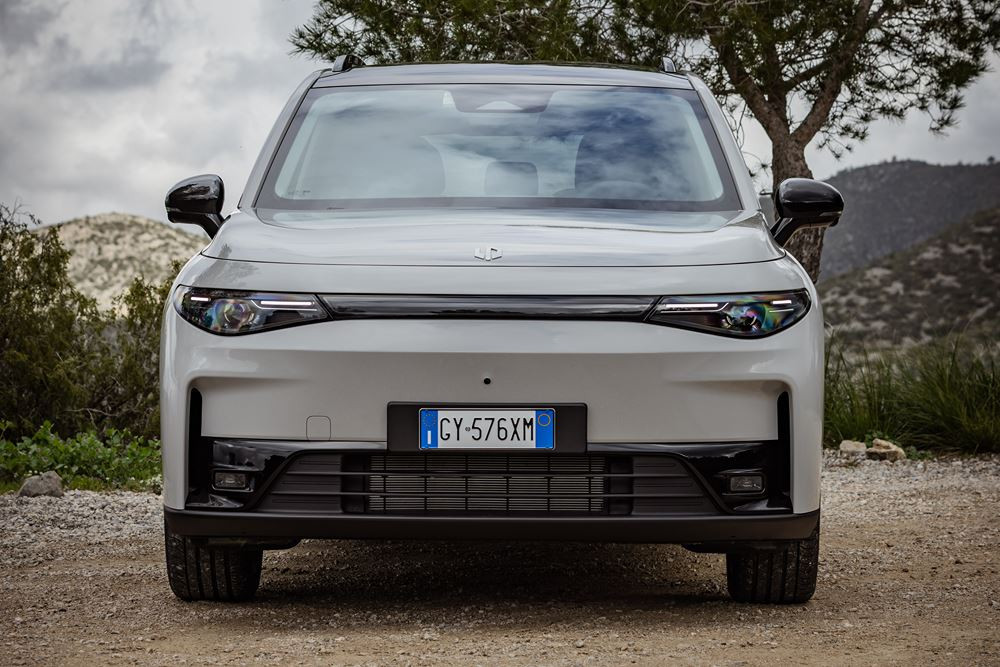 Le SUV du segment D Leapmotor C10 Range Extender affiche des émissions de CO2 de 10 g/km
