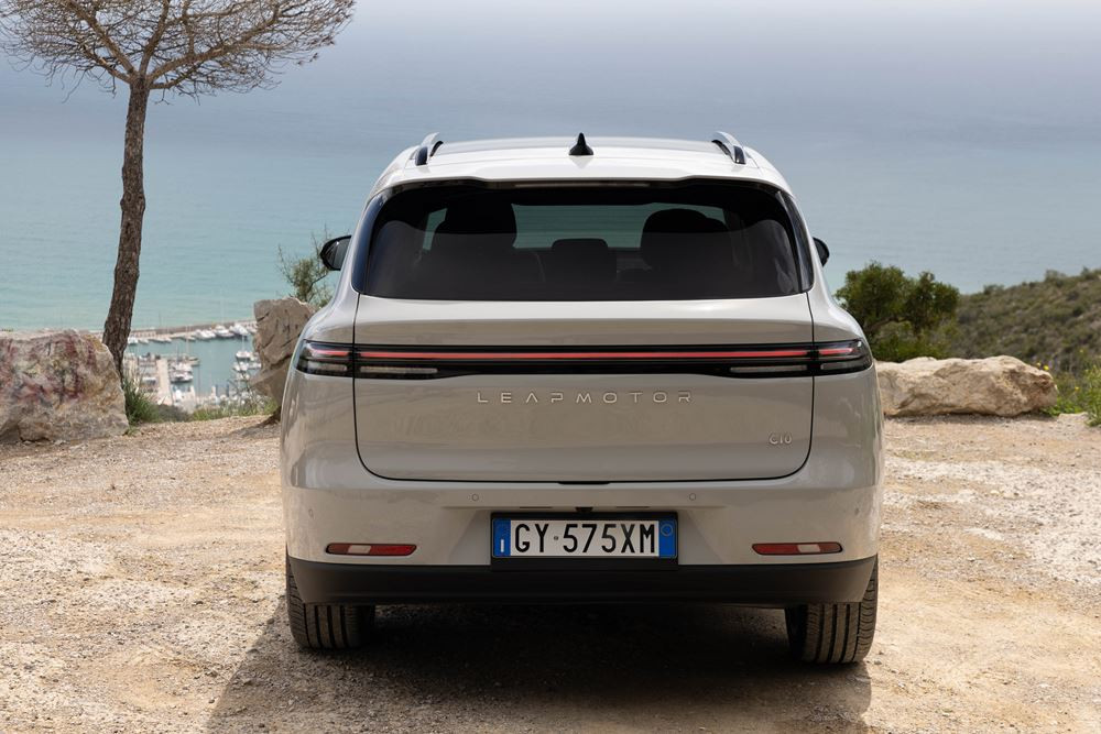 Le SUV du segment D Leapmotor C10 Range Extender affiche des émissions de CO2 de 10 g/km