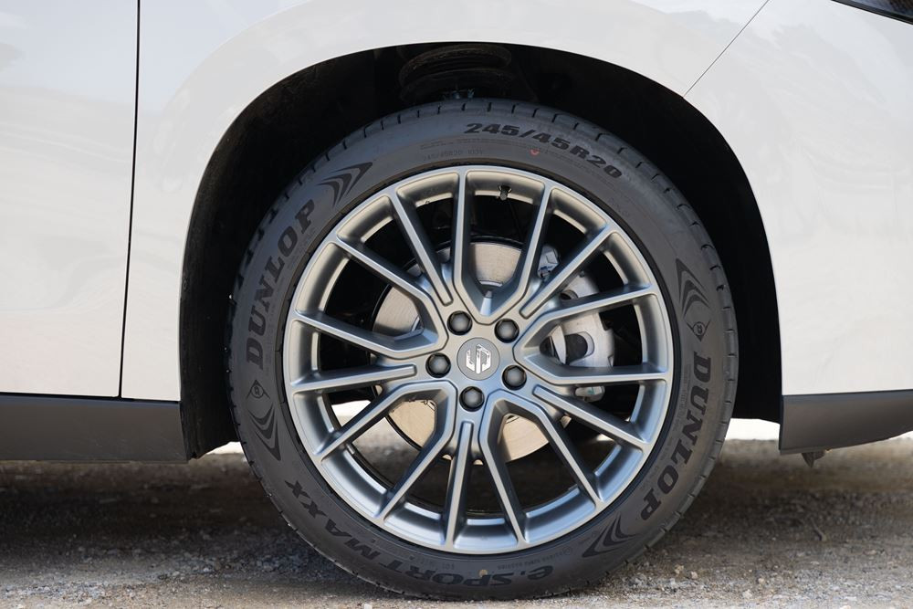 Le SUV du segment D Leapmotor C10 Range Extender affiche des émissions de CO2 de 10 g/km