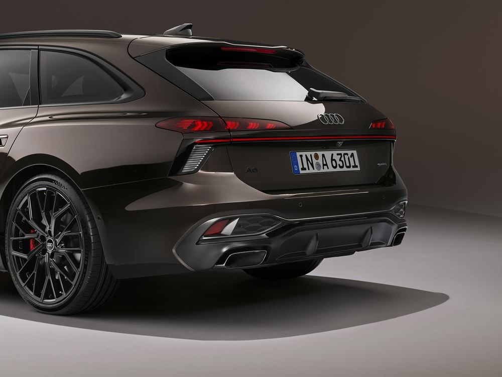 Le break classe affaires Audi A6 Avant en approche