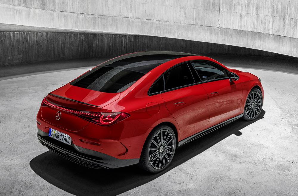 La Mercedes-Benz CLA électrique avec technologie EQ repose sur une architecture de 800 volts